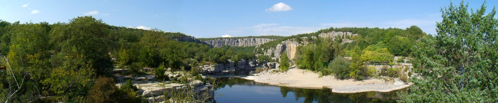 Le cirque de Gens en Ardèche